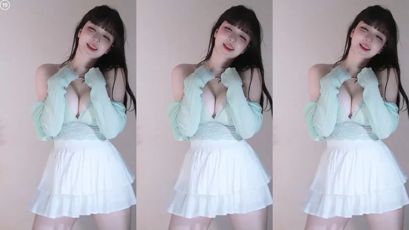 노템 노브라 슴부먼트 가슴 무빙 BJㄹ아